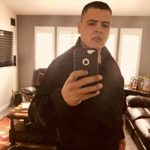 Meet your Posher, Julio